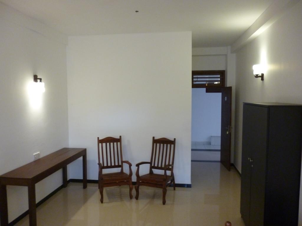 Hotel Ocean View Cottage Hikkaduwa Eksteriør billede