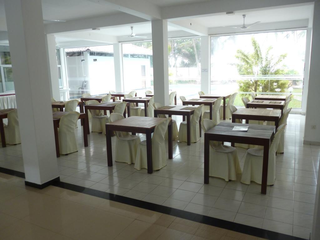 Hotel Ocean View Cottage Hikkaduwa Eksteriør billede