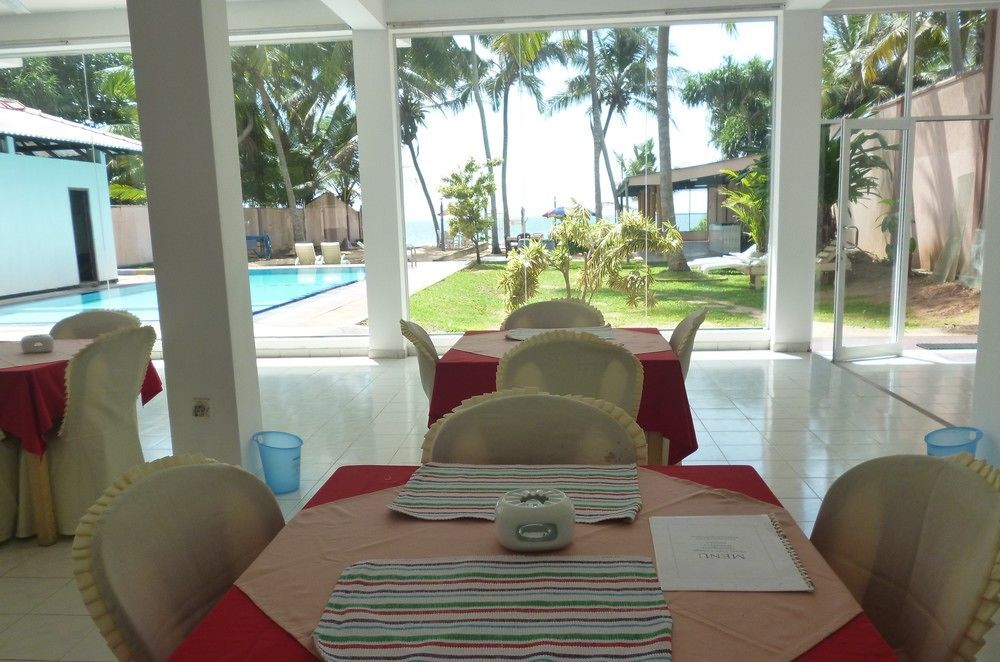 Hotel Ocean View Cottage Hikkaduwa Eksteriør billede