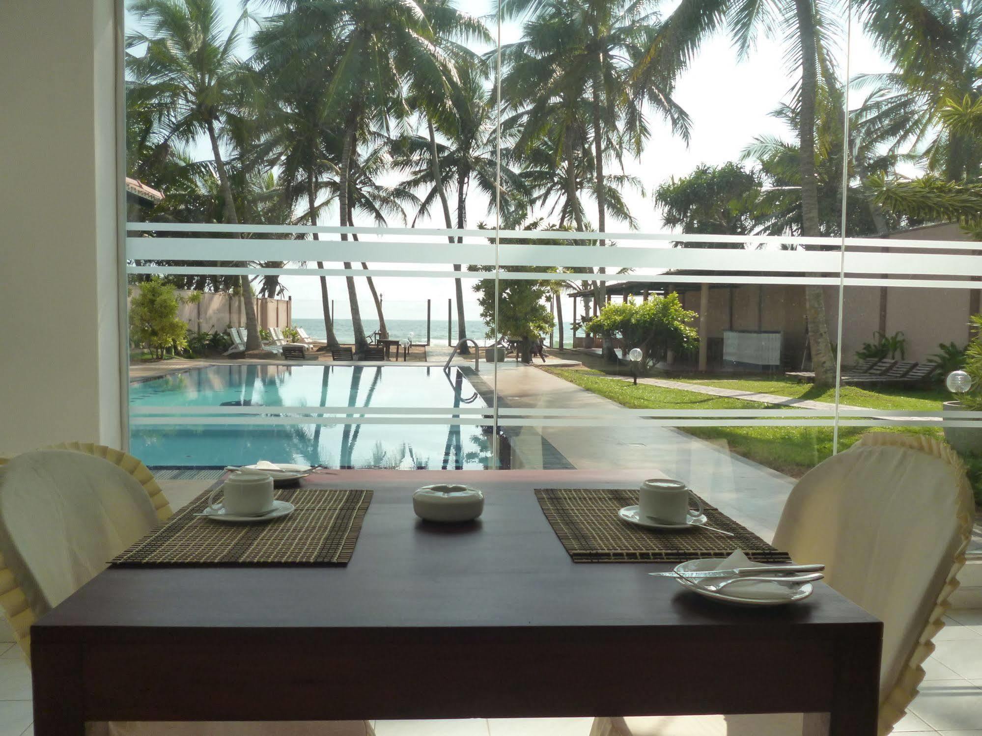 Hotel Ocean View Cottage Hikkaduwa Eksteriør billede