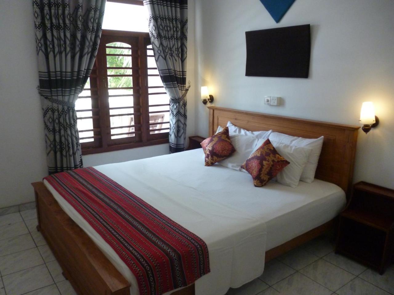 Hotel Ocean View Cottage Hikkaduwa Eksteriør billede